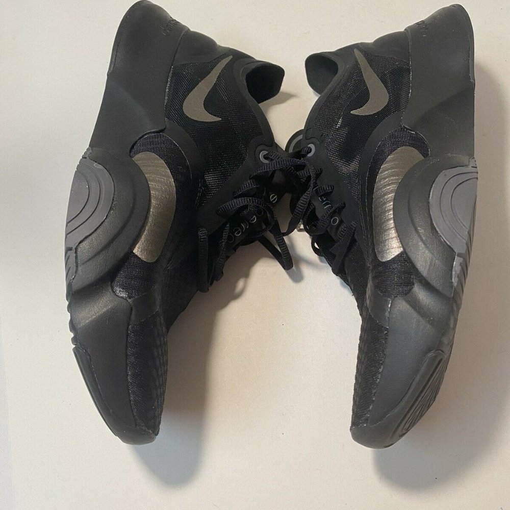 Nike Men's Superrep Go  Size 9